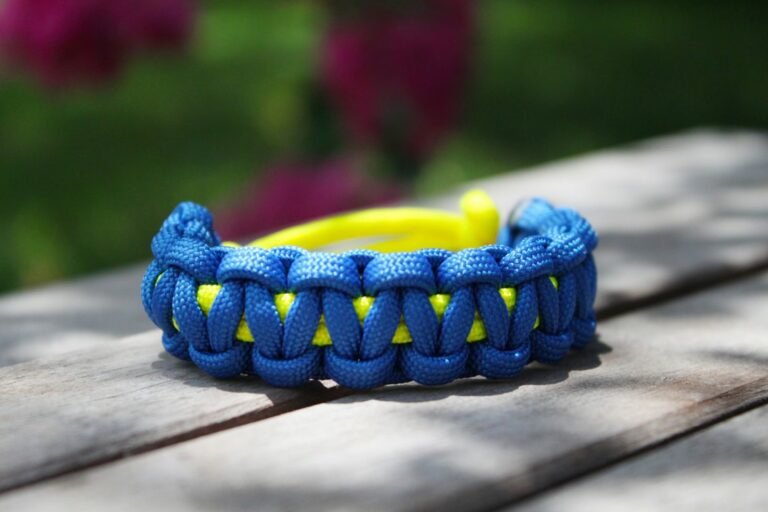 Paracord Bracelet Uses Best Practical Ways to Use Survival Strap