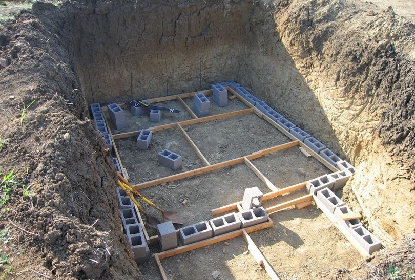 How To Build A Storm Shelter Different Types Of Bunkers