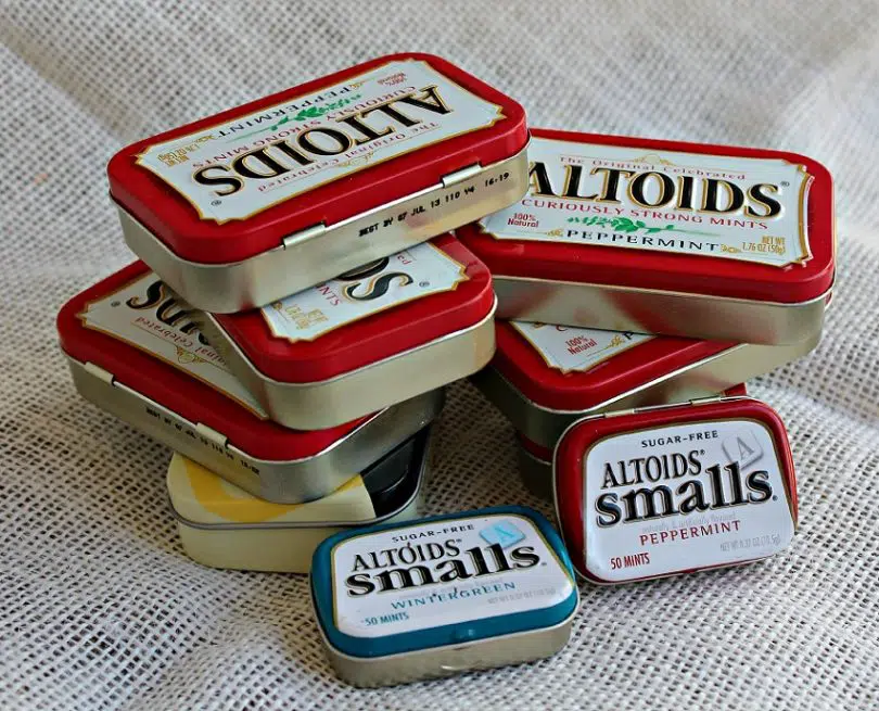 Altoids tin