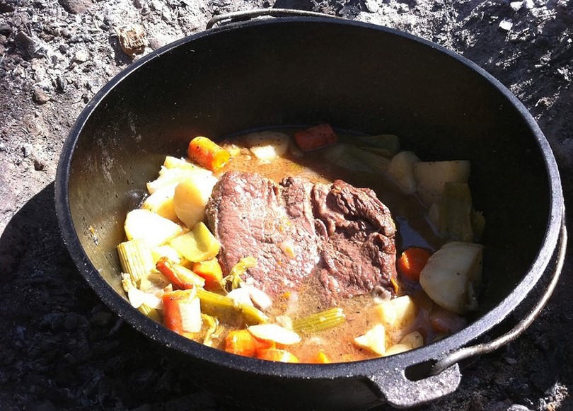 Pot roast using a Dutch oven 