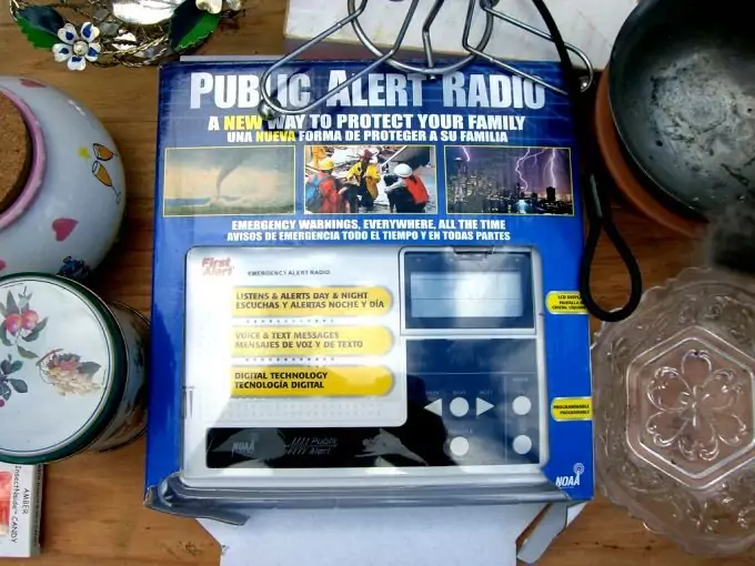 Emergency Radio With NOAA Broadcasts