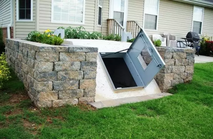 Cellar Entry