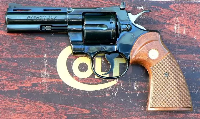 Colt Pyton