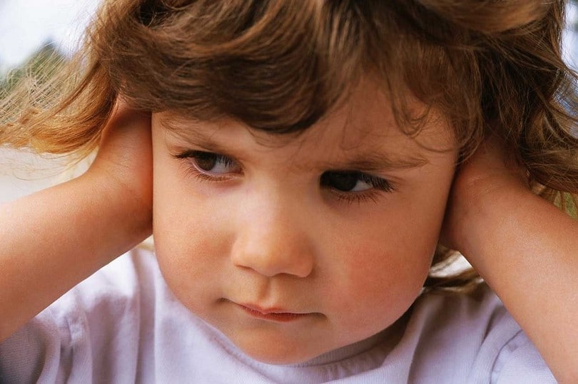 Ear infection symptoms