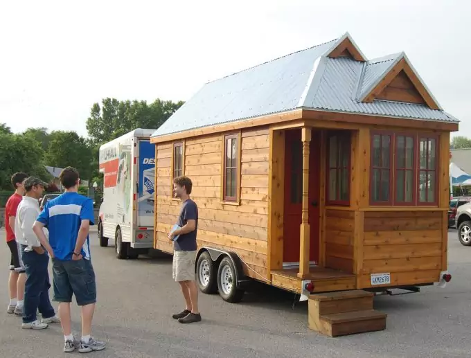 Mobility of tiny houses