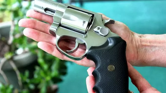 Top 10 Handguns The Handgun Aficionados Guide 4724