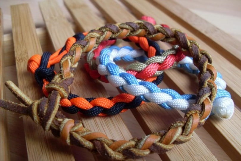How to Make Parachute Cord Bracelet Best Guide from Survival Experts