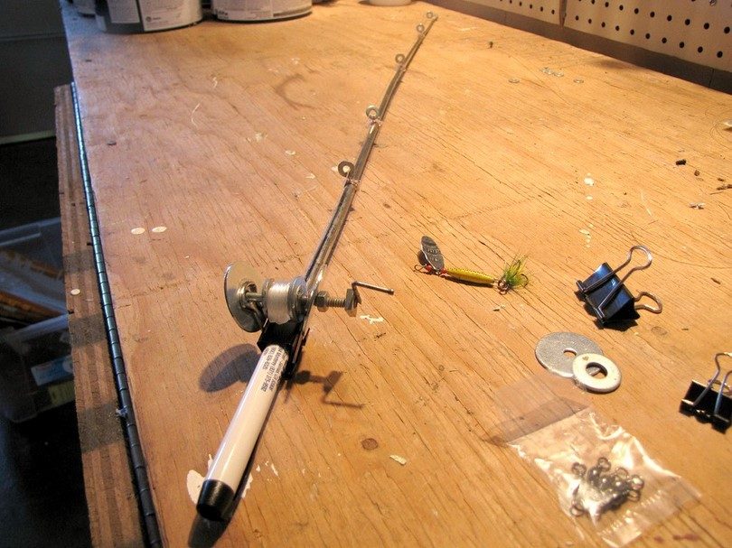 Diy Fishing Reel Build Your Own Fishing Pole Diy Rod Rod Wrapping