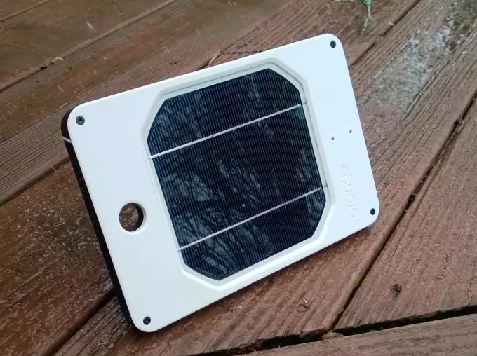 Joos Solar Charger