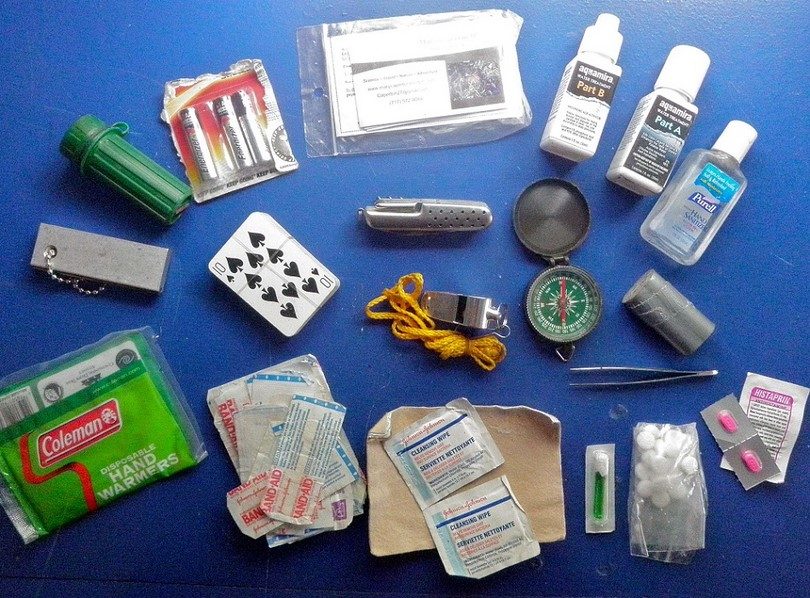 Hiking survival clearance kit essentials