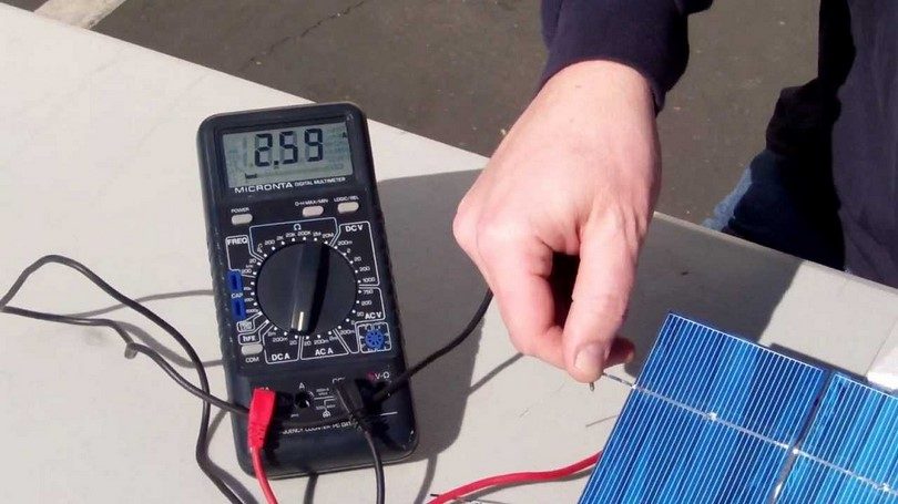 Testing the solar cells