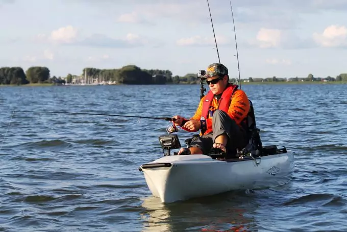 Fishing Kayak: Definitions, History, Tips on How to Choose One