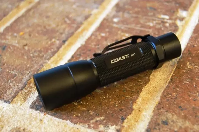 Coast HP1 Focusing 190 Lumen LED Flashlight