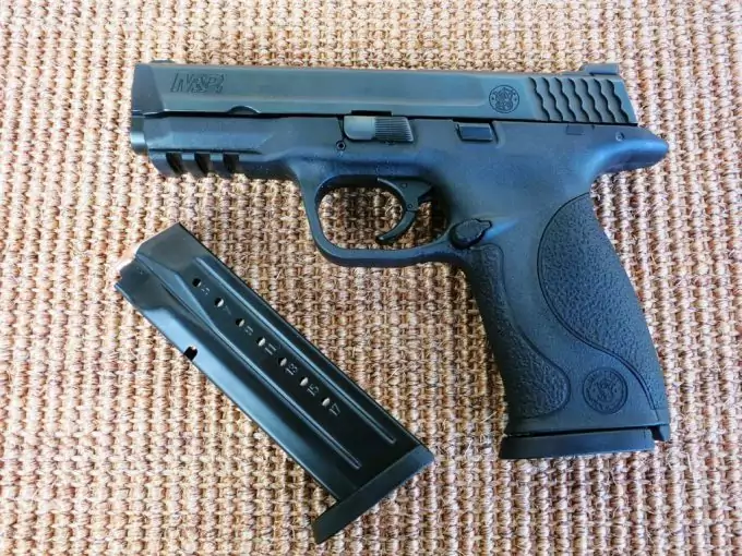 Smith & Wesson M&P9