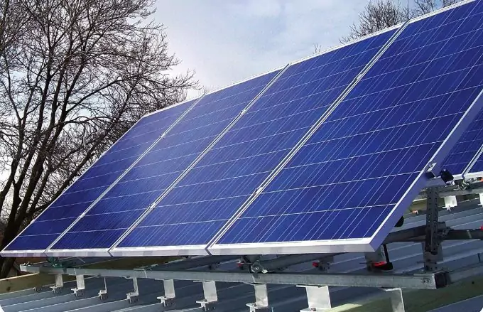 SolarPod Standalone modular system, 960 Watts, off-grid