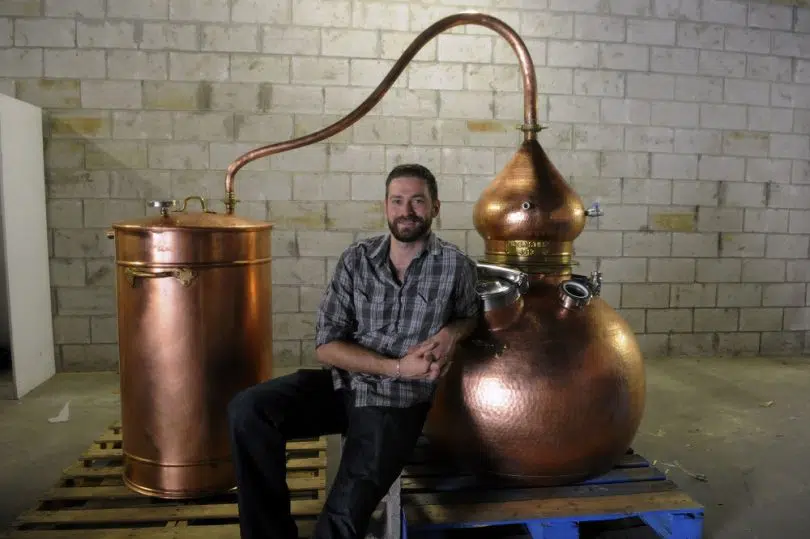 Distillation of rum