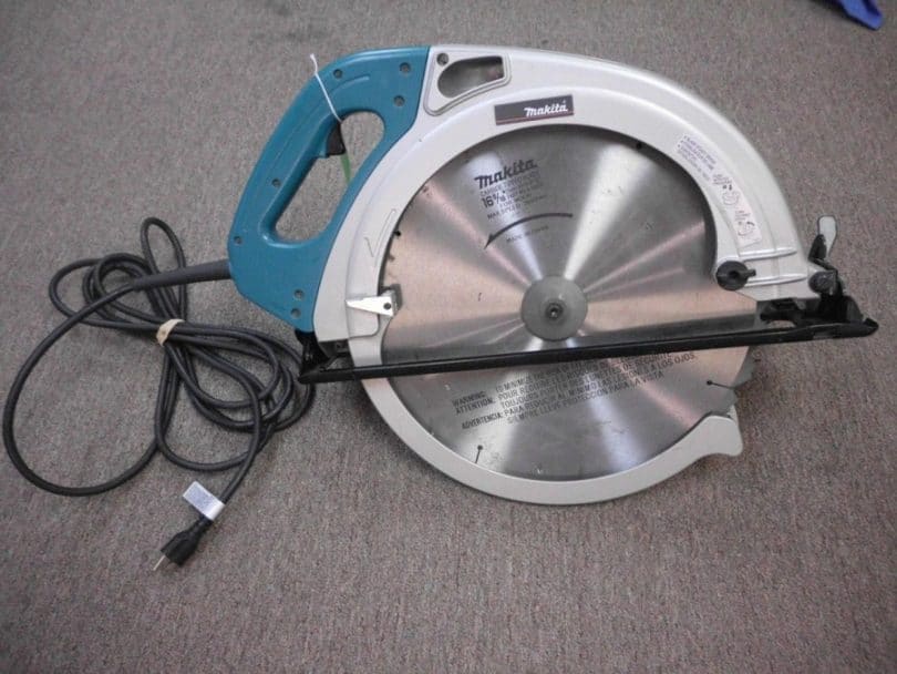 Makita 5402NA 16--Inch Circular Saw