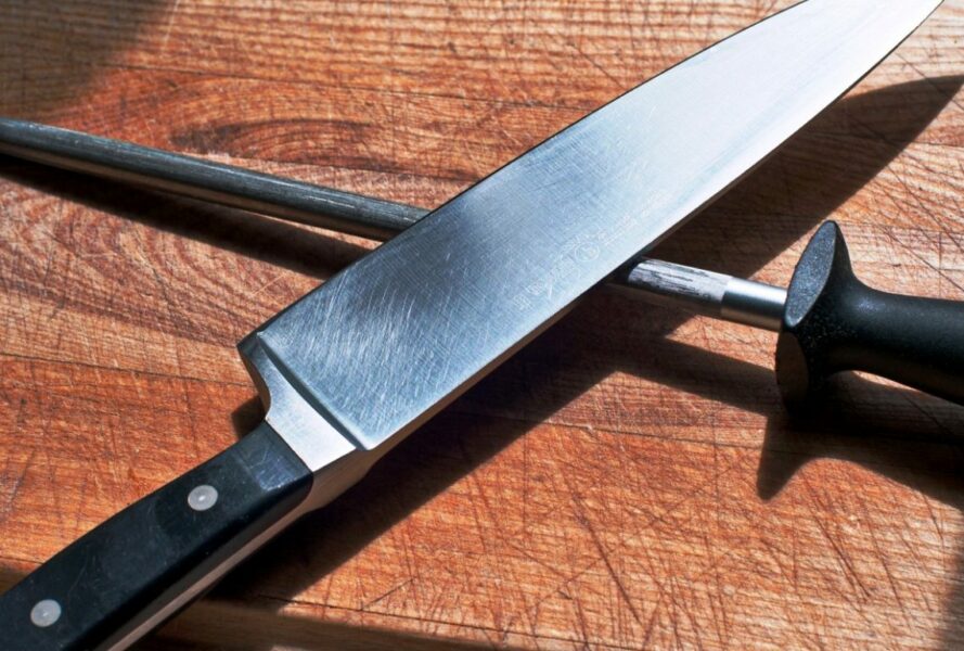 Best Knife Sharpener The Perfect Sharpener For Your Survival Knife