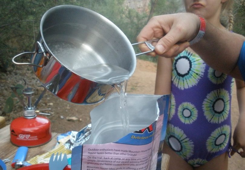 Freeze-dried food adding water