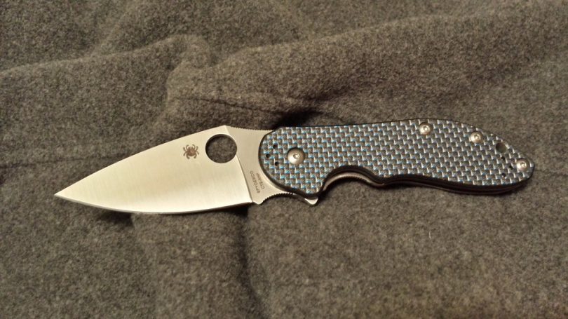 Spyderco Domino