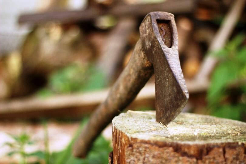 How to Sharpen An Axe Different Sharpening Tools & Techniques
