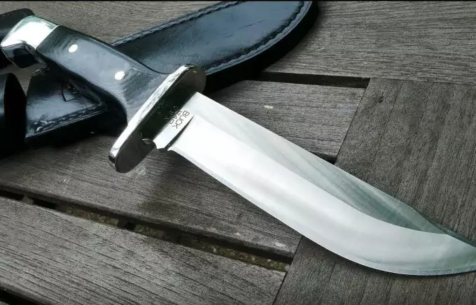 Buck Knives 124 Frontiersman