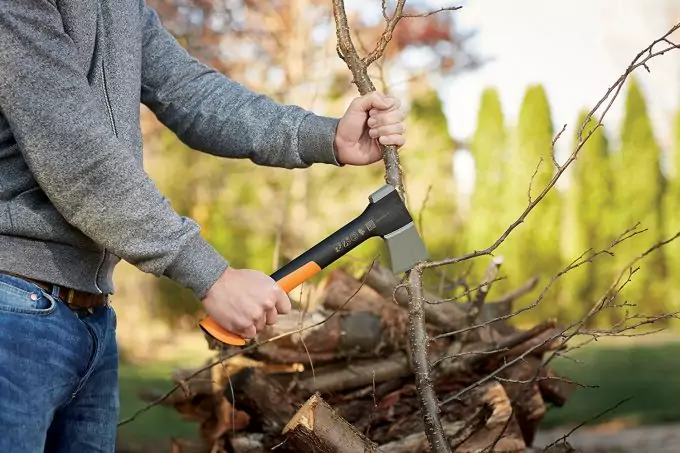 Fiskars X7 Hatchet