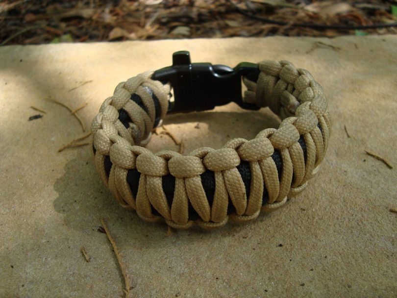 King Cobra 550 Paracord Bracelet