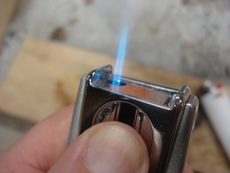 Naphtha lighter