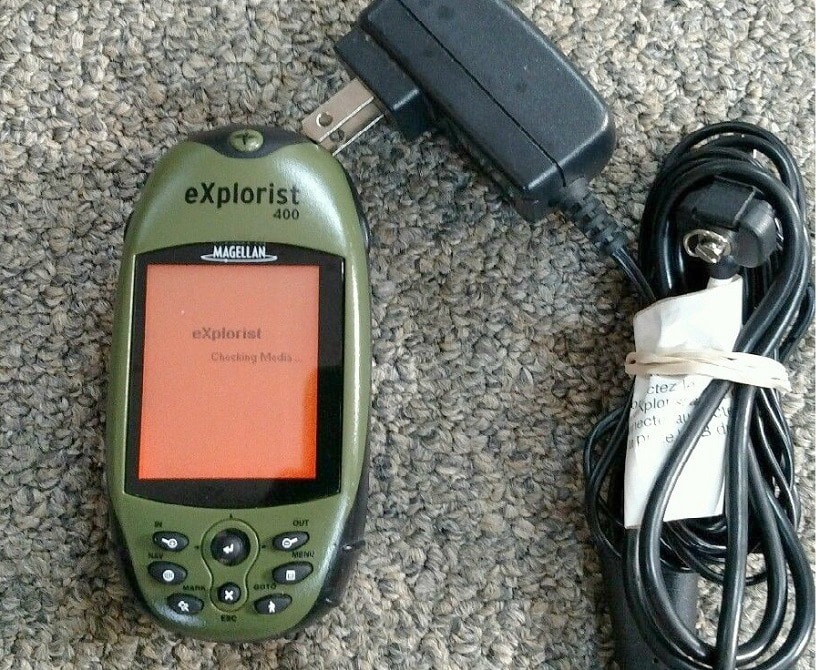 Best Handheld GPS for Fishing : Prices, Top Products for the Money