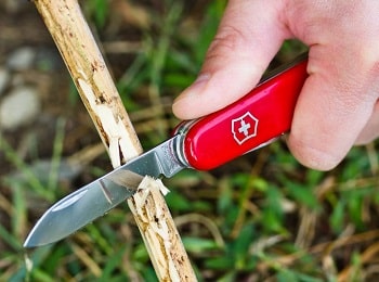 Victorinox Swiss Army Tinker Classic Knife