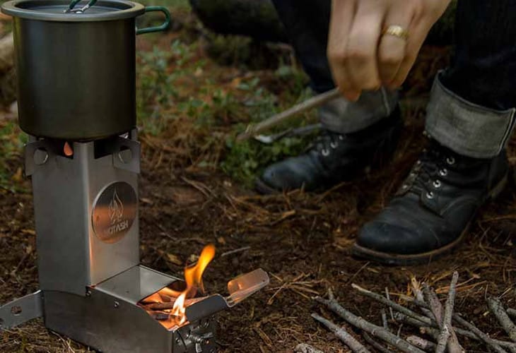 Cooking on hot ash stove