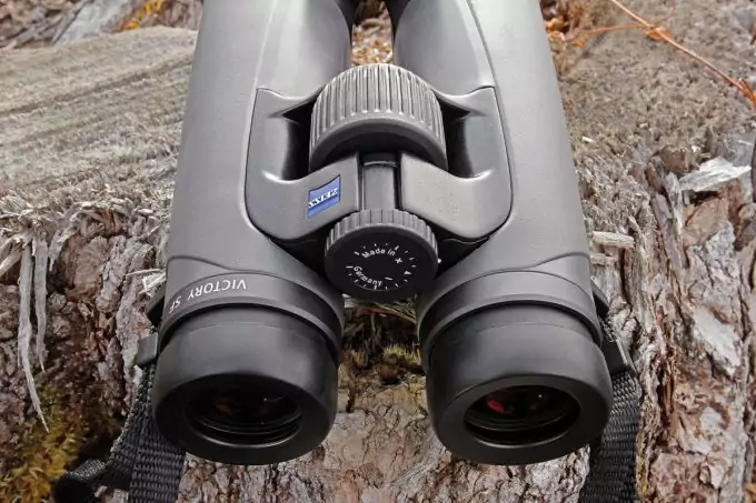 Binoculars Coating