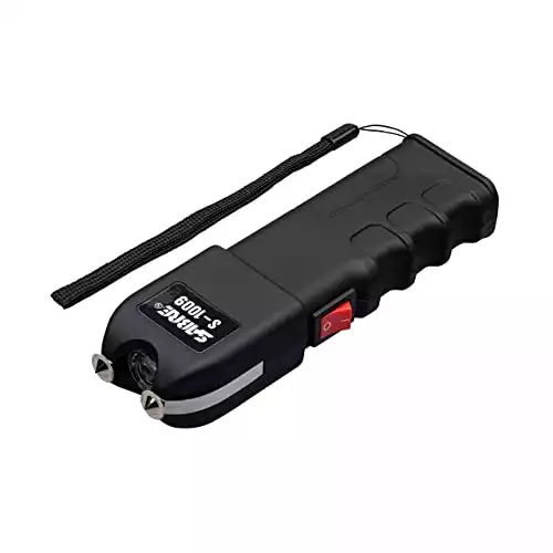 SABRE Stun Gun with Flashlight and Anti-Grab Bar Technology